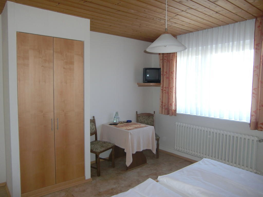 Waldhotel Glimmesmuhle Bad Hersfeld Pokoj fotografie
